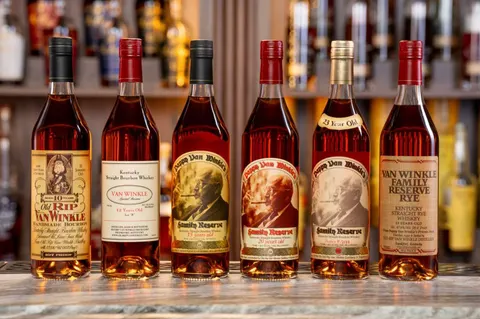 Buy Pappy Van Winkle | Rare Van Winkle Bourbon Set Buy Pappy Van Winkle | Rare Van Winkle Bourbon Set
