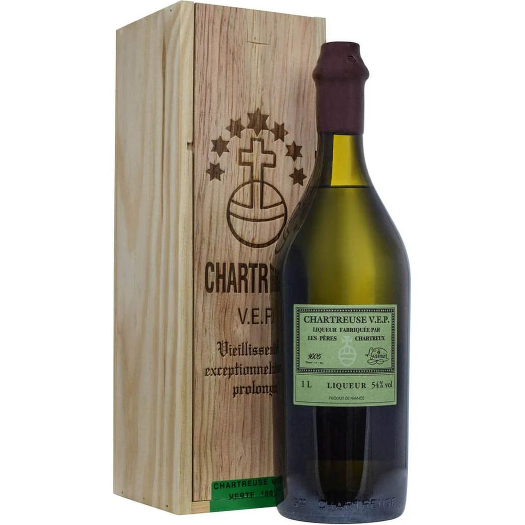 Chartreuse V.E.P. Green Liqueur 1L Chartreuse V.E.P. Green Liqueur 1L